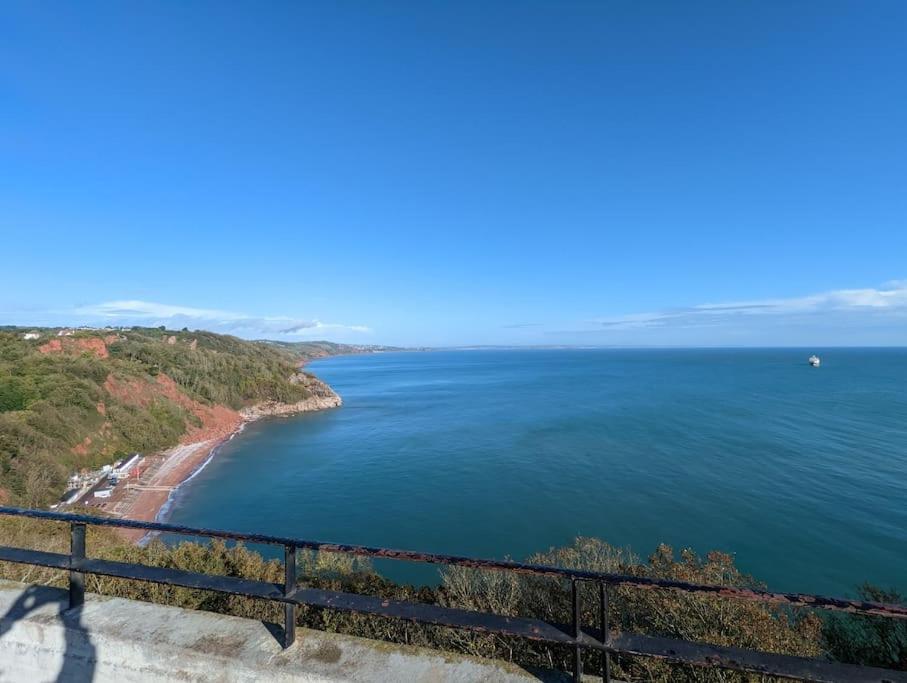 Spacious First Floor Family Flat, Sea View Torquay Exterior foto