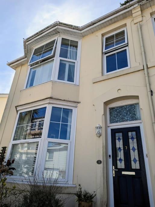 Spacious First Floor Family Flat, Sea View Torquay Exterior foto